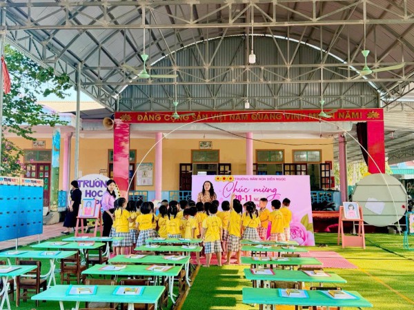 Thao giảng chào mừng ngày NGVN 20/11- Giáo viên Trần Sâm lơp lớn B B